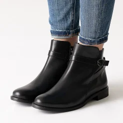 Ankle boot