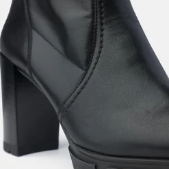 Ankle boot