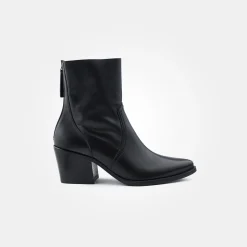 Ankle boot