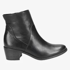 Ankle boot