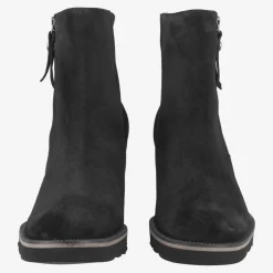 Ankle boot