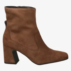 Ankle boot