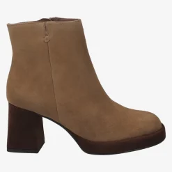 Ankle boot