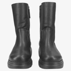 Ankle boot with lambskin