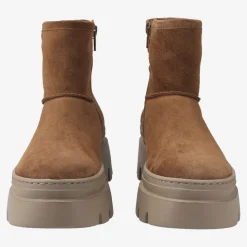 Bootie with warm lining