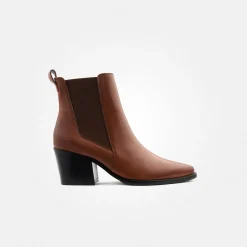 Chelsea ankle boot