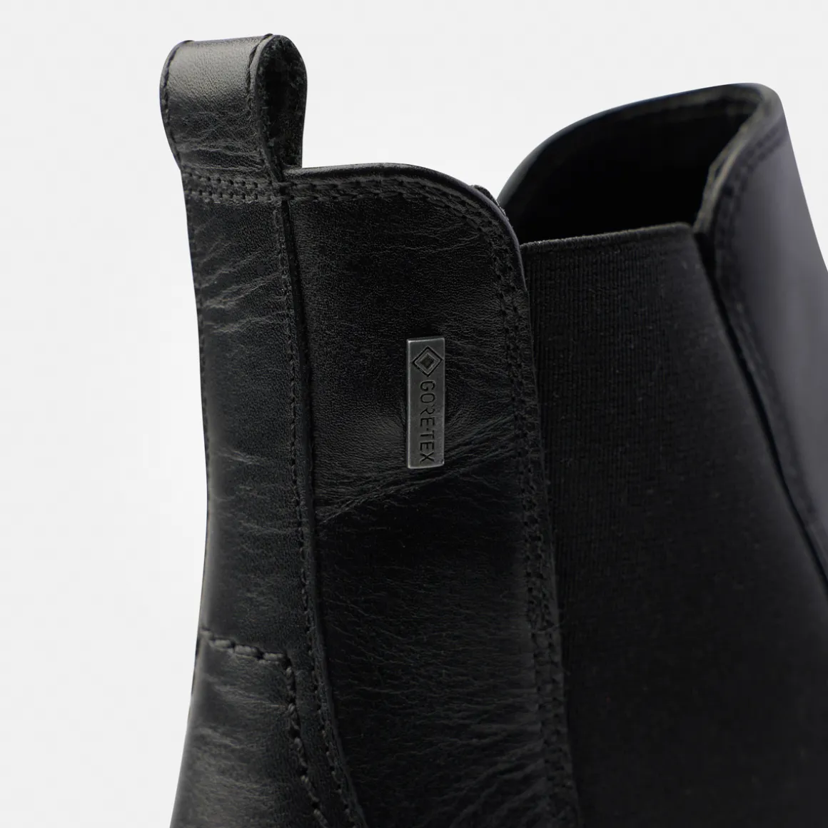Chelsea ankle boot with Gore-Tex