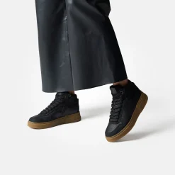 Hightop Pauls with removable footbed