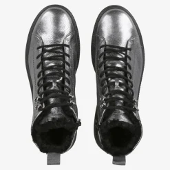 Lace-up ankle boot with warm lining