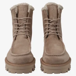 Lace-up bootie with warm lining