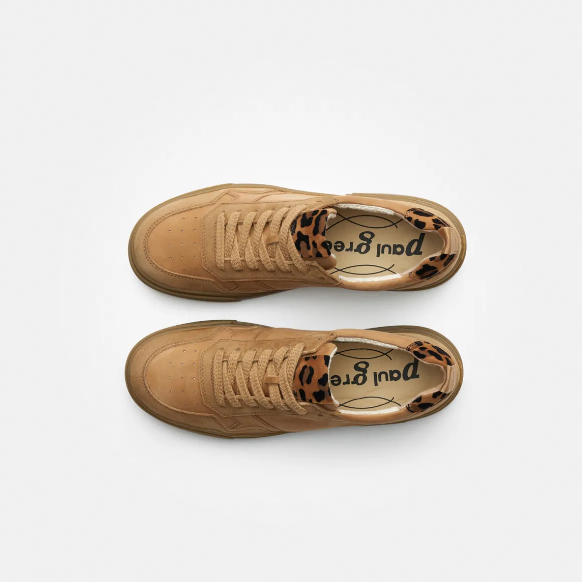 Pauls with removable footbed