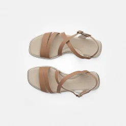 Sandal