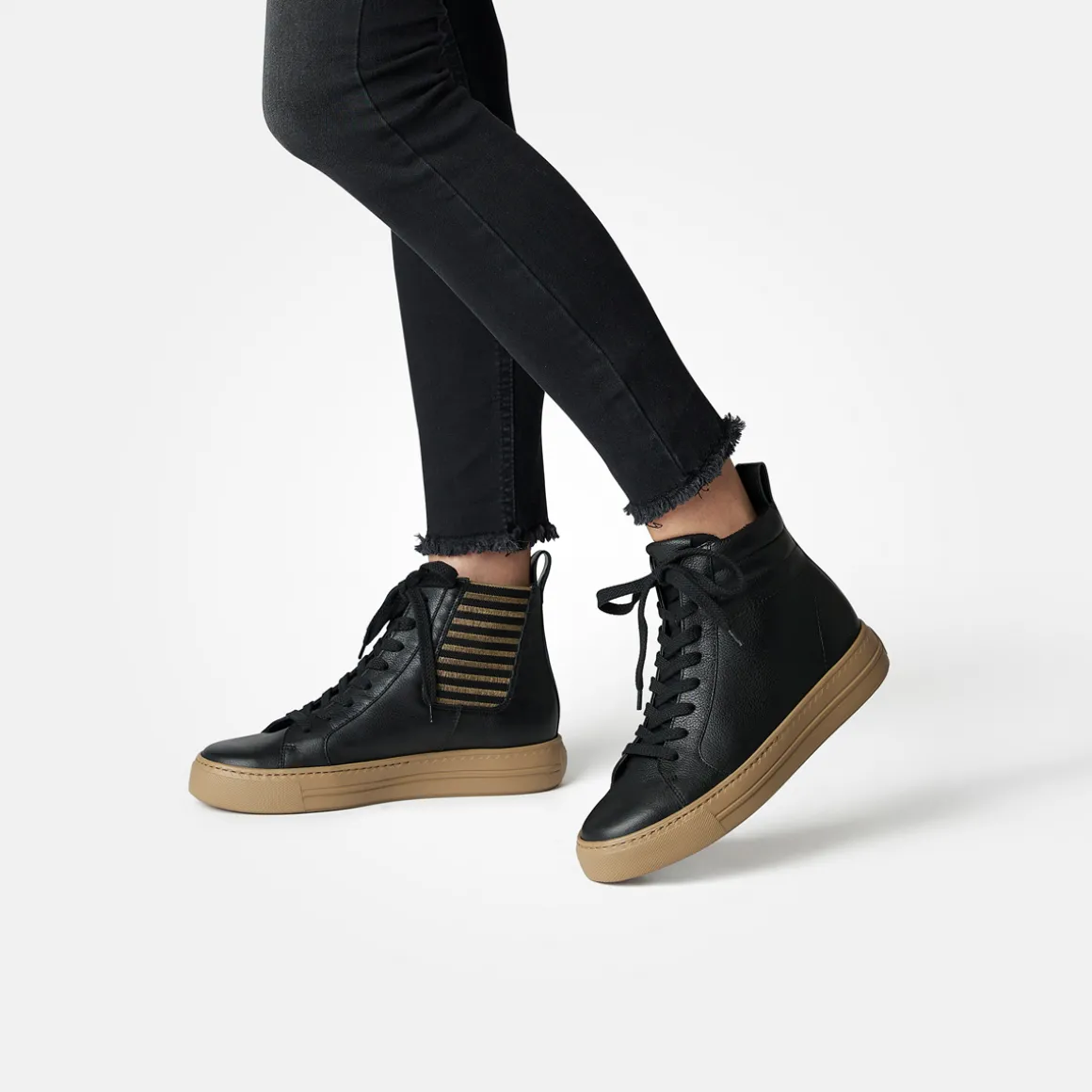 SUPER SOFT Hightop Pauls with Exchangeable Footbed