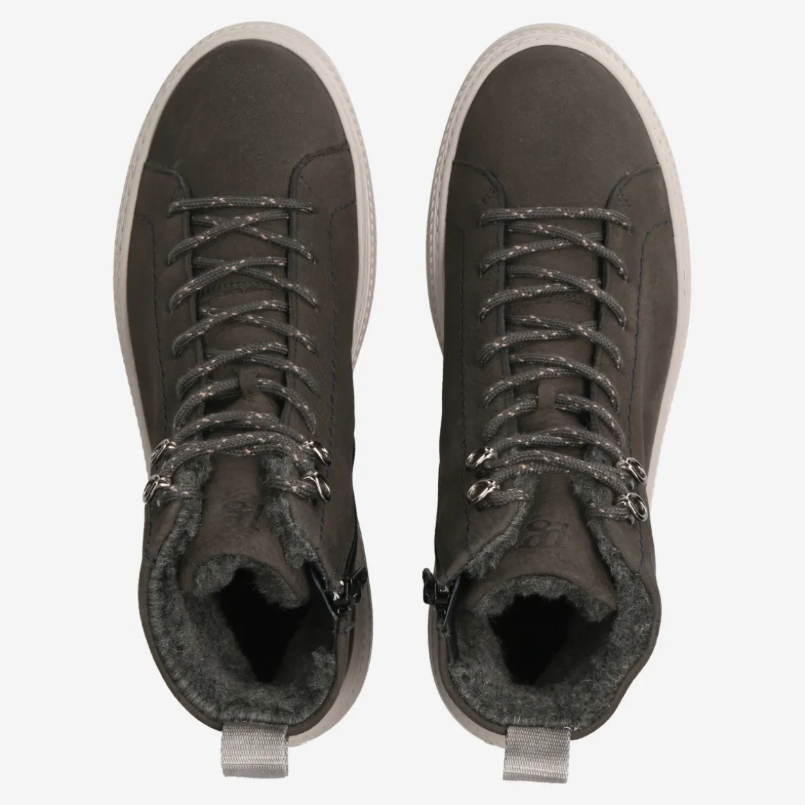 SUPER SOFT lace up ankle boot with warm lining