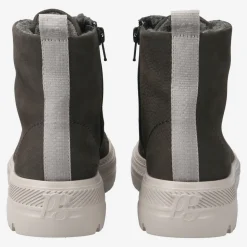 SUPER SOFT lace up ankle boot with warm lining