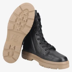 SUPER SOFT lace up boots