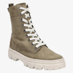 SUPER SOFT lace-up boots