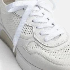 SUPER SOFT sneaker with removable footbed