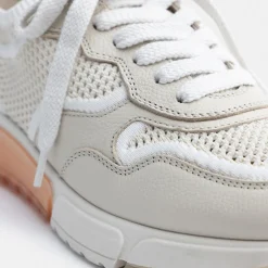 SUPER SOFT sneaker with removable footbed